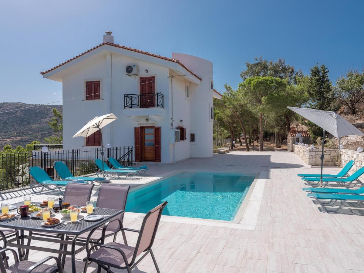 Villa Aura Pine Агия-Пелагия  Экстерьер фото